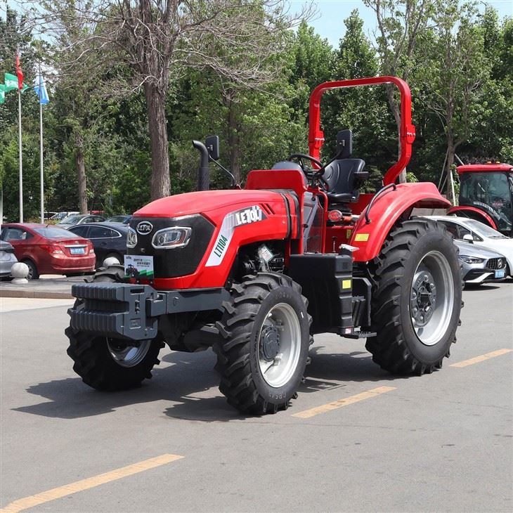 Adapt To Complex Terrain 110hp Tractor 4x4 Garden Tractor Diesel 4 Wheel Drive Tractor high quality