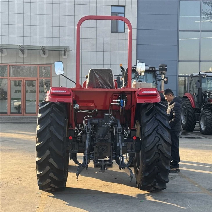Agricultural Machinery 4 Wheel Tractor Compact Tractor 4x4 Garden Tractors For Sale Grass Cutter Tractor factory
