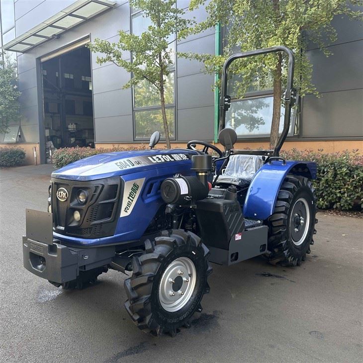 Agriculture Use Orchard Tractor Agricultural Tractors 50HP 4x4 Diesel Garden Tractor price