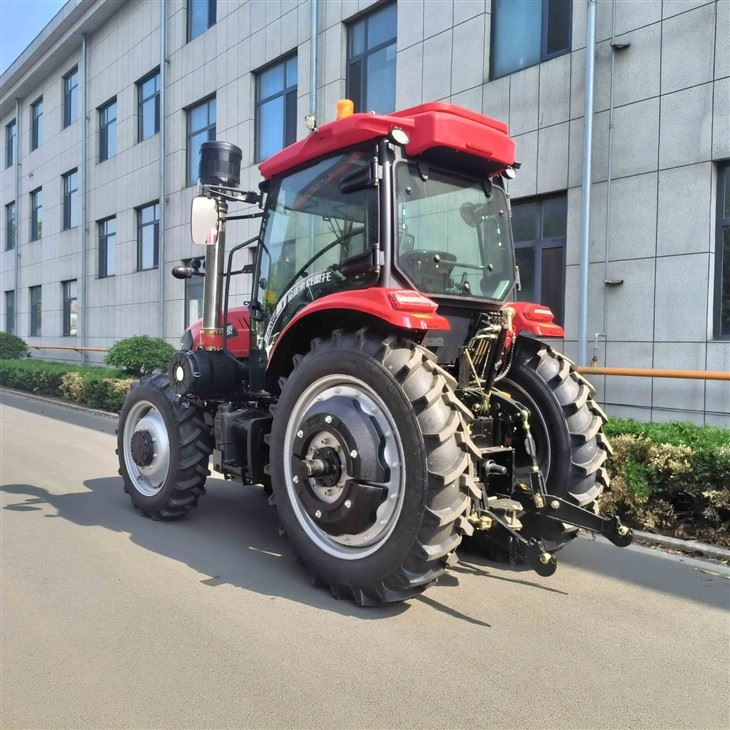 Factory Direct Supply Tractor Making Machine Multifunction Tractor Lawn Mower Tractor in China suppliers