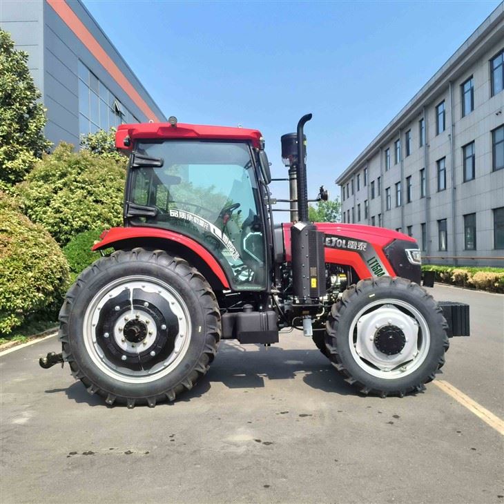 High Demand Worldwide Chinese Farm Tractors Garden Tractor 4x4 Compact Agricultural Tractor high quality