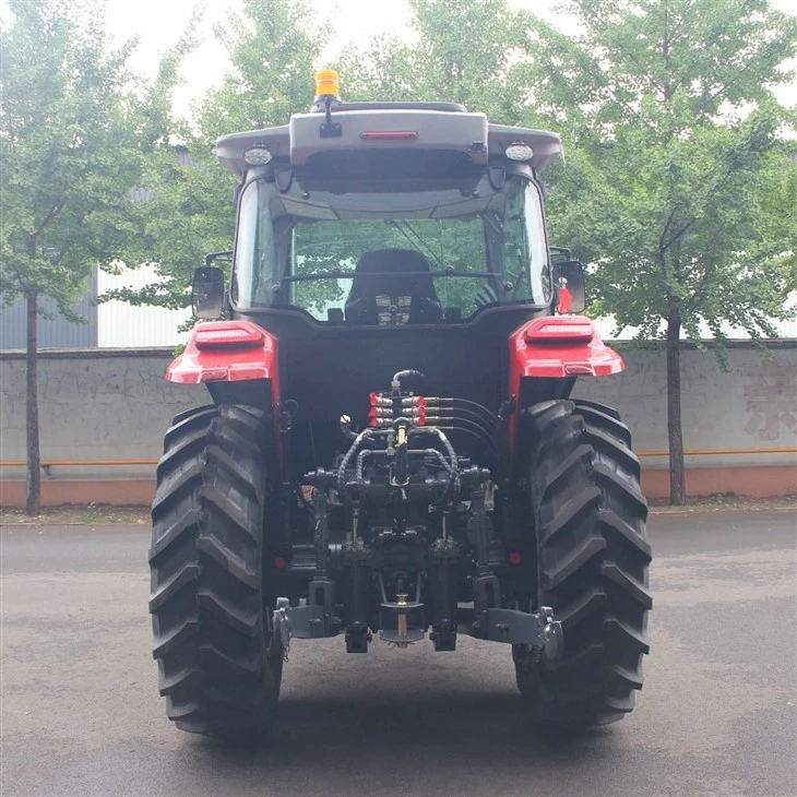 Low Fuel Consumption Tractores Para Agricultura 4 Wheel Drive Tractor 4x4 Farm Tractors price